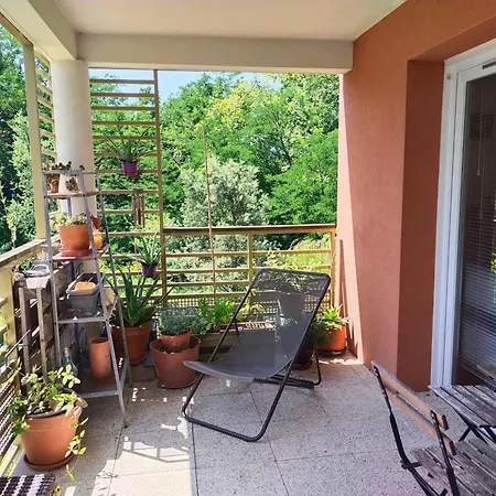 2 Pieces A Appartement